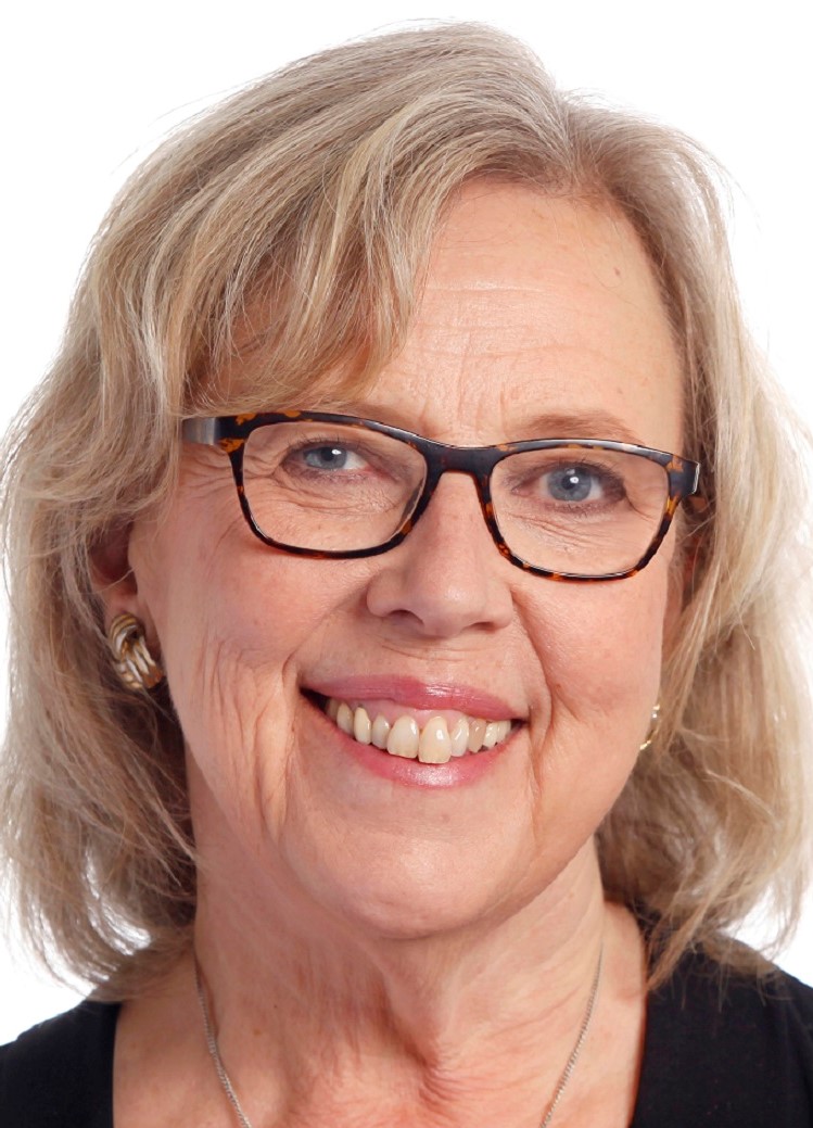 Elizabeth May Clean50