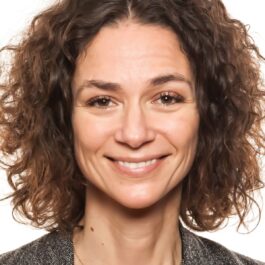 Julie Angus, B.Sc.,M.Sc. headshot