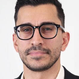 Behdad Bahrami headshot
