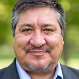 Steven Nitah headshot