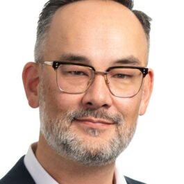 Graham Takata, LEED AP FSA CEM headshot