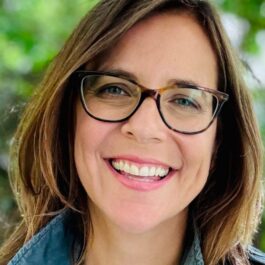 Adria Vasil headshot